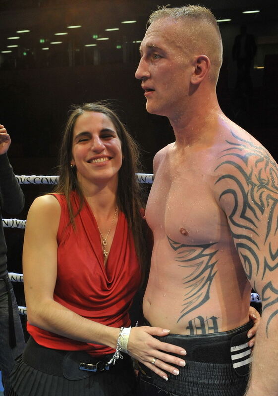 Björn Blaschke gegen Ben Nsafoah. Foto: Niethammer