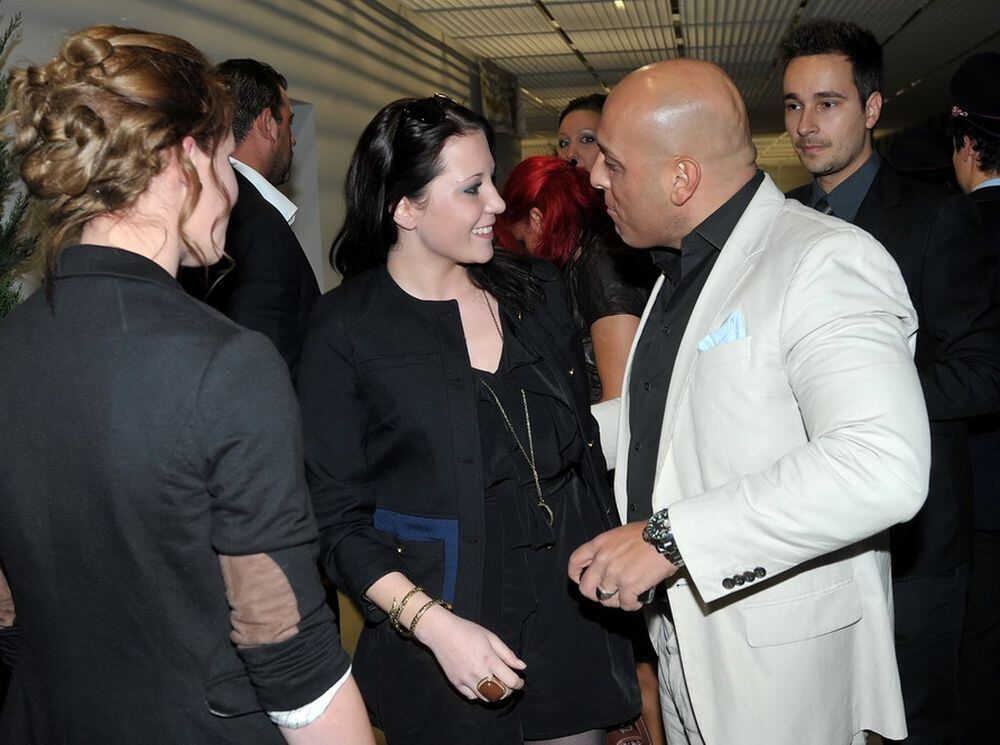 Björn Blaschke gegen Ben Nsafoah. Foto: Niethammer