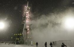 Im Schneegestöber ist am Montagmorgen eine Sojus-Rakete vom Weltraumbahnhof in Baikonur zur ISS gestartet. Foto: Mikhail Metz