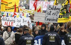 Jugendliche demonstrieren in Berlin. Foto: Florian Schuh 