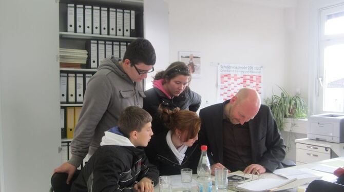 Besuch beim Schulrat. FOTO: ZMS