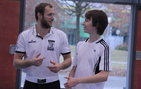 ZmS beim Training mit den Walter Tigers. Foto: Fink