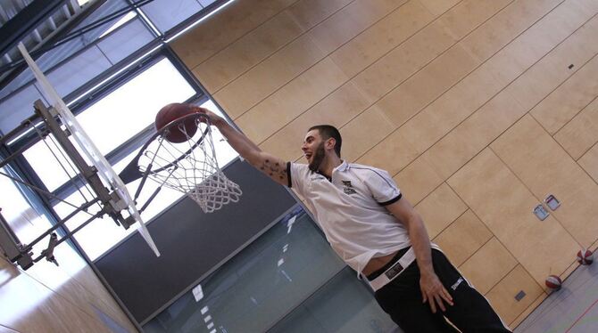 ZmS beim Training mit den Walter Tigers. Foto: Fink