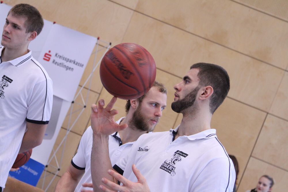 ZmS beim Training mit den Walter Tigers. Foto: Fink