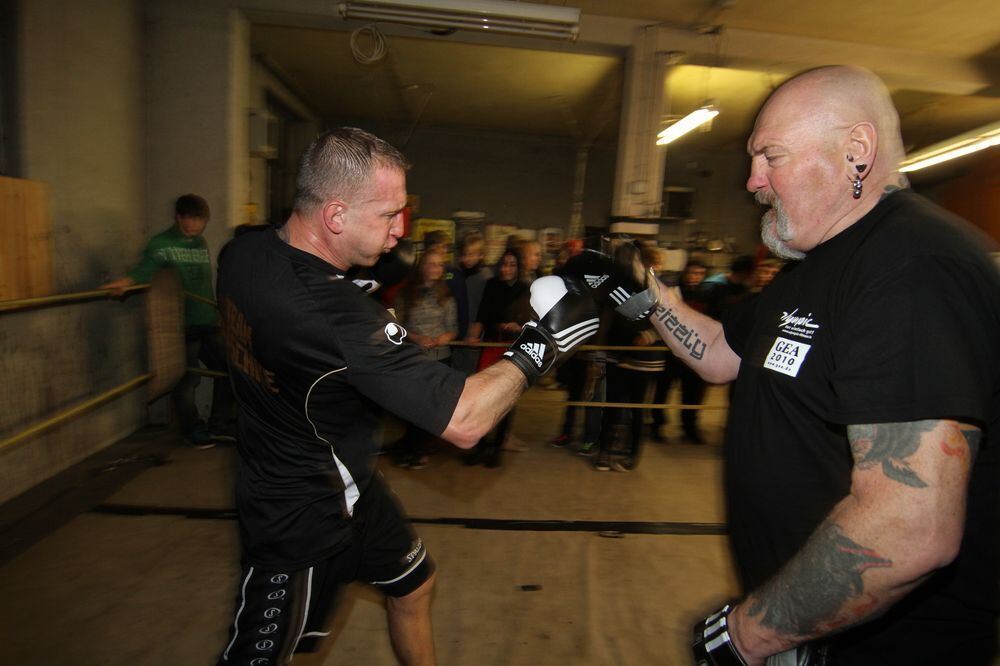 ZmS beim Boxtraining mit Björn Blaschke. Foto: Fink