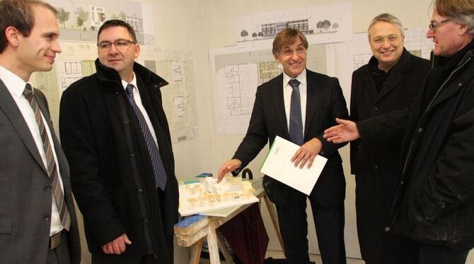 Das neue »Haus Georgenberg« ist fast fertiggestellt. Darüber freuen sich nicht nur der künftige Hausleiter Timo Vollmer (von lin