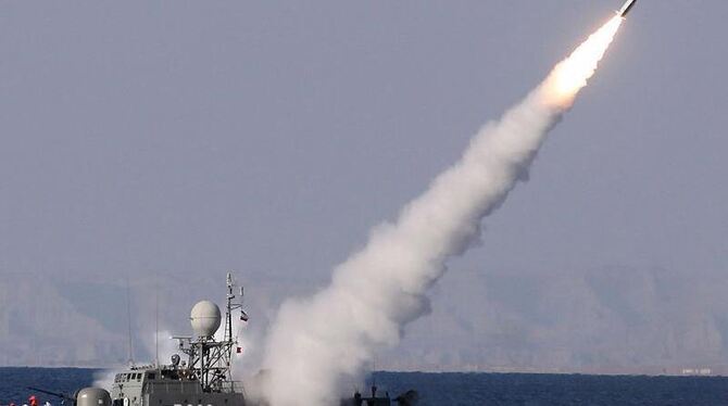 Iranische Raketentests verschärften die Spannungen am Golf. Foto: Ebrahim Noroozi