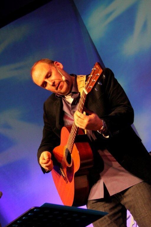 SWR 3 Comedy-Star Andreas Müller in Münsingen