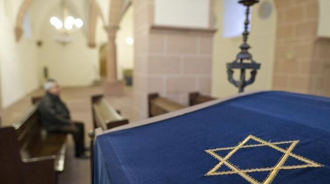Eine Synagoge in Worms: Nach Einschätzung von Experten gibt es in Deutschland Antisemitismus in »erheblichem Umfang«. Foto: Uwe