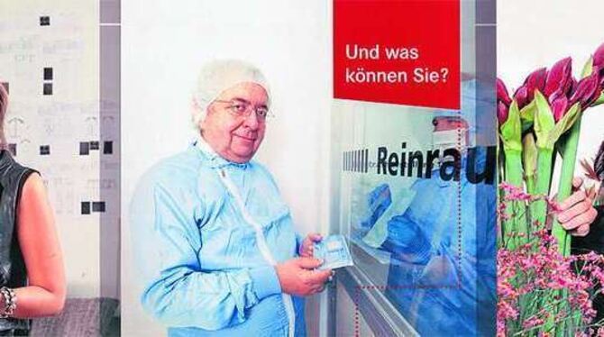 Mit den Gesichtern erfolgreicher Existenzgründer (von links Carolin Rein, Dr. Walter-G. Wrobel und Tina Lang) werben die Wirtsch Mit den Gesichtern erfolgreicher Existenzgründer (von links Carolin Rein, Dr. Walter-G. Wrobel und Tina Lang) werben die Wirtsch