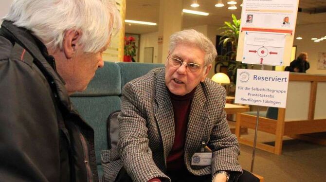 Klare Informationen können Krebs-Patienten Ängste nehmen: Deshalb bietet die Reutlinger Selbsthilfegruppe Prostatakrebs regelmäß Klare Informationen können Krebs-Patienten Ängste nehmen: Deshalb bietet die Reutlinger Selbsthilfegruppe Prostatakrebs regelmäß