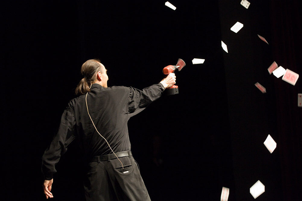 100 Magier in 100 Minuten