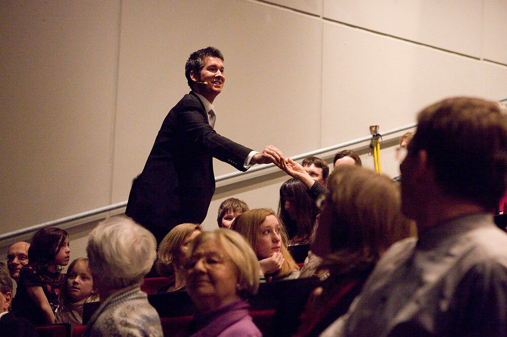 100 Magier in 100 Minuten