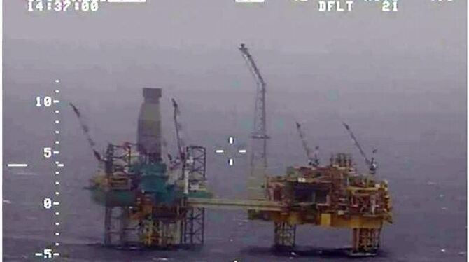 Seit Tagen strömt Gas aus der leckgeschlagenen Plattform »Elgin« in der Nordsee. Foto: Total E&P
