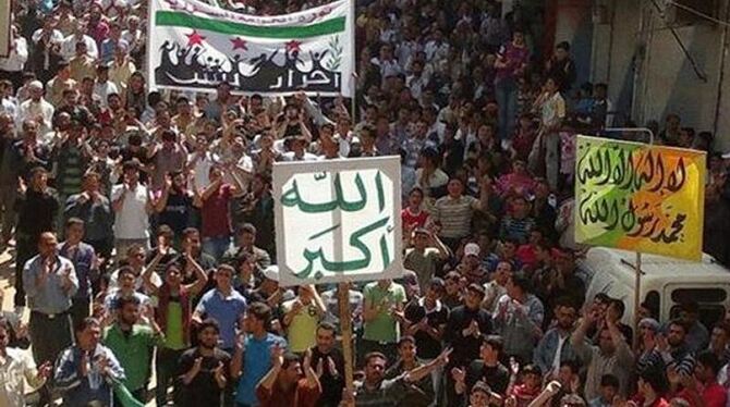 Protestdemonstration in Idlib: Das Assad-Regime stellt kurz vor der geplanten Waffenruhe sowohl die Vereinbarung als auch den