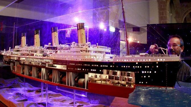 Modell der Titanic.