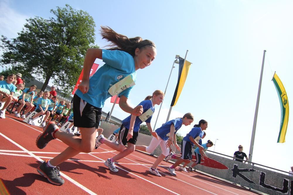 Jugend trainiert für Olympia Pliezhausen Juni 2012