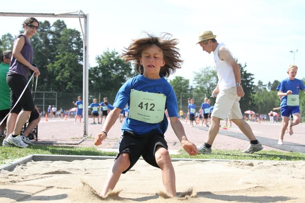 Jugend trainiert für Olympia Pliezhausen Juni 2012