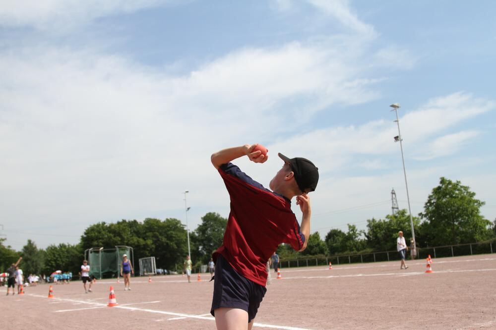 Jugend trainiert für Olympia Pliezhausen Juni 2012
