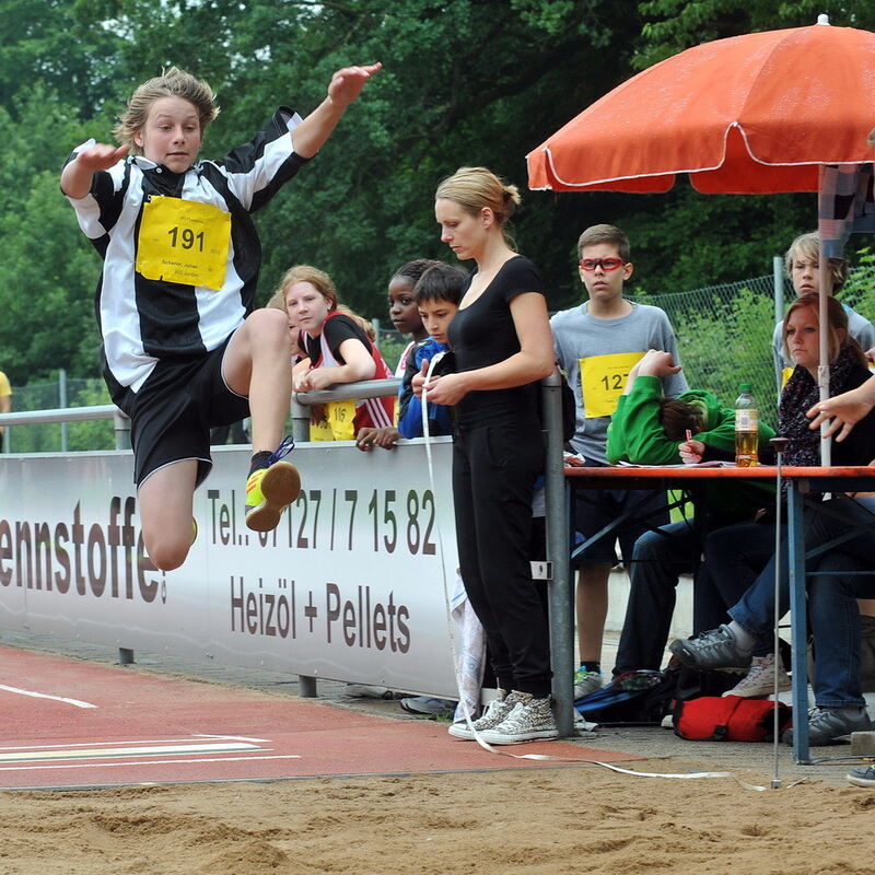 Jugend trainiert für Olympia Pliezhausen Juni 2012