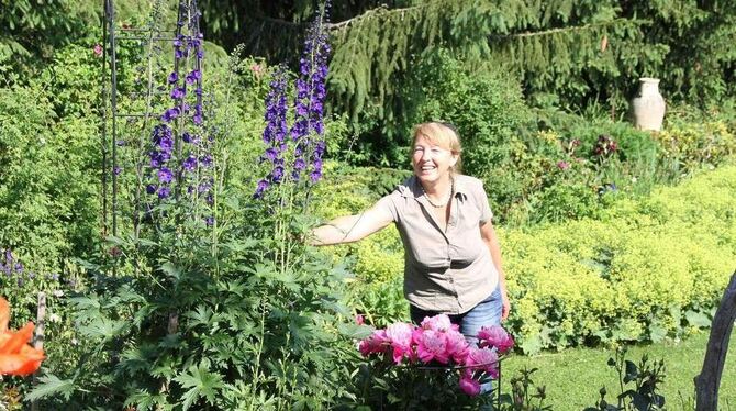 Sigrid Freudigmann organisiert in Engstingen den »Tag der offenen Gartentür«, an dem sich auch Susanne Lehmann und Susanne Weber