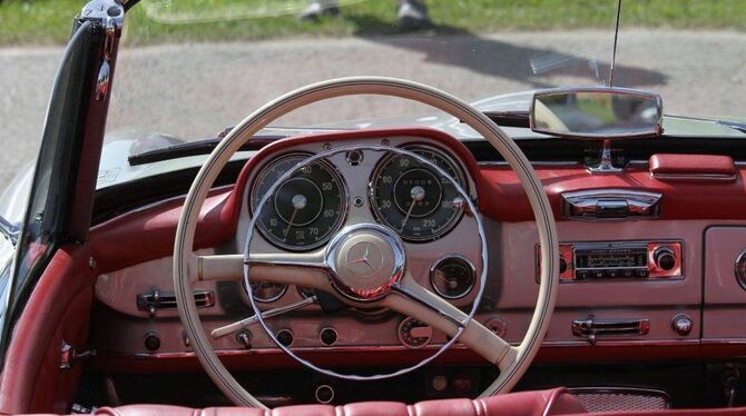 Oldtimertreffen in St. Johann-Lonsingen