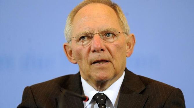 Die Etatpläne von Finanzminister Schäuble sehen vor, dass der Bund 2016 erstmals seit mehr als 40 Jahren einen ausgeglichenen