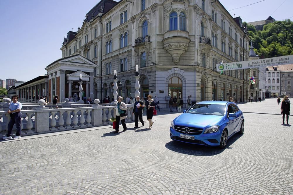 Mercedes-Benz neue A-Klasse 2012