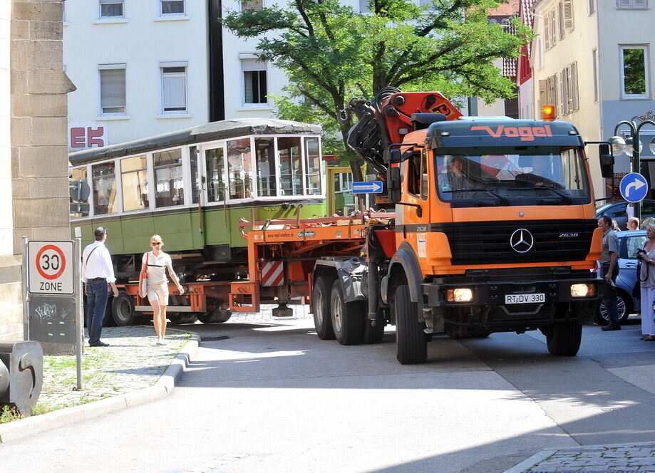Straßenbahn wird Straßencafe