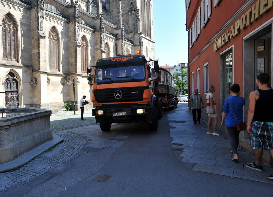 Straßenbahn wird Straßencafe