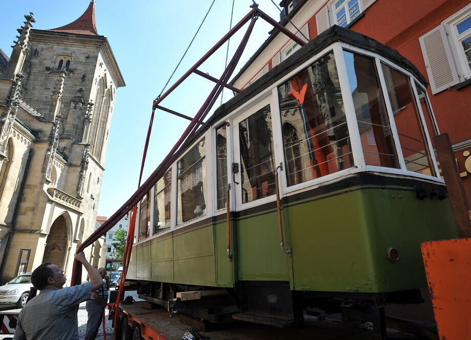 Straßenbahn wird Straßencafe