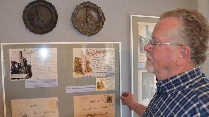 Günther Frick hat die Postkartenausstellung des Geschichts- und Heimatvereins Lichtenstein im alten Schulhaus organisiert. GEA-F