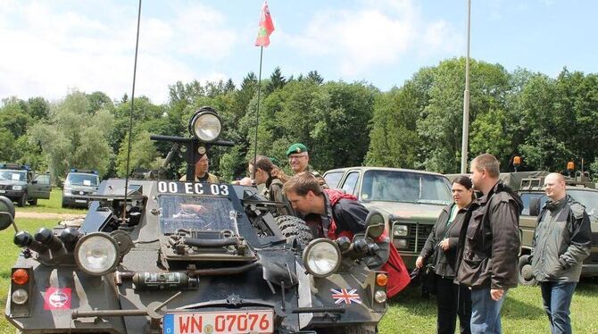 Reservistenwettkampf und Fahrzeugschau