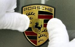 Die weltweite Nachfrage nach schnellen Nobelkarossen beschert Porsche weiter glänzende Zahlen. Auch bei seiner Jahresprognose