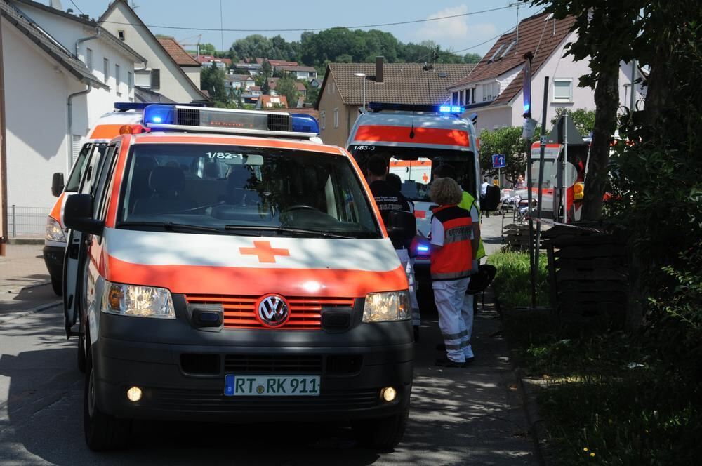 Zugunglück Regional-Express rammt in Wannweil Anhänger