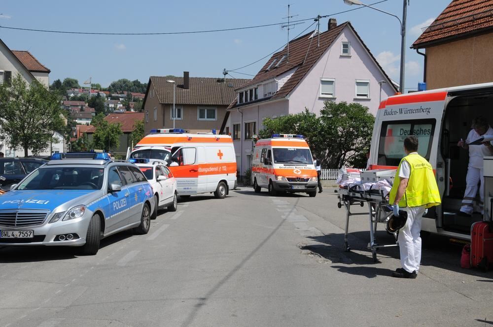 Zugunglück Regional-Express rammt in Wannweil Anhänger