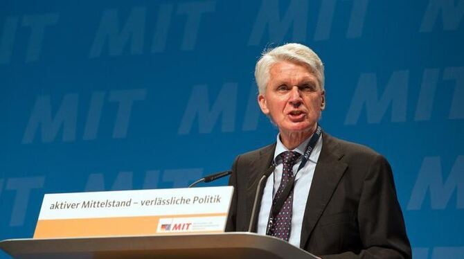 Der Bundesvorsitzende der Mittelstands- und Wirtschaftsvereinigung von CDU/CSU (MIT), Josef Schlarmann. Foto: Armin Weigel/Ar