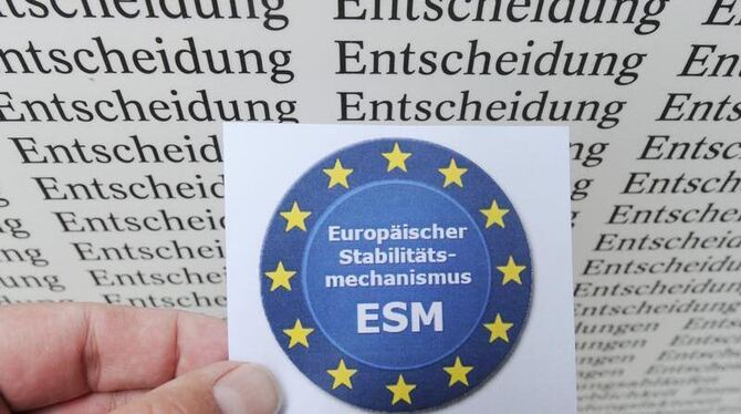 Am 12. September verkündet das Bundesverfassungsgericht sein Urteil zum Euro-Rettungsschirm ESM und dem europäischen Fiskalpa