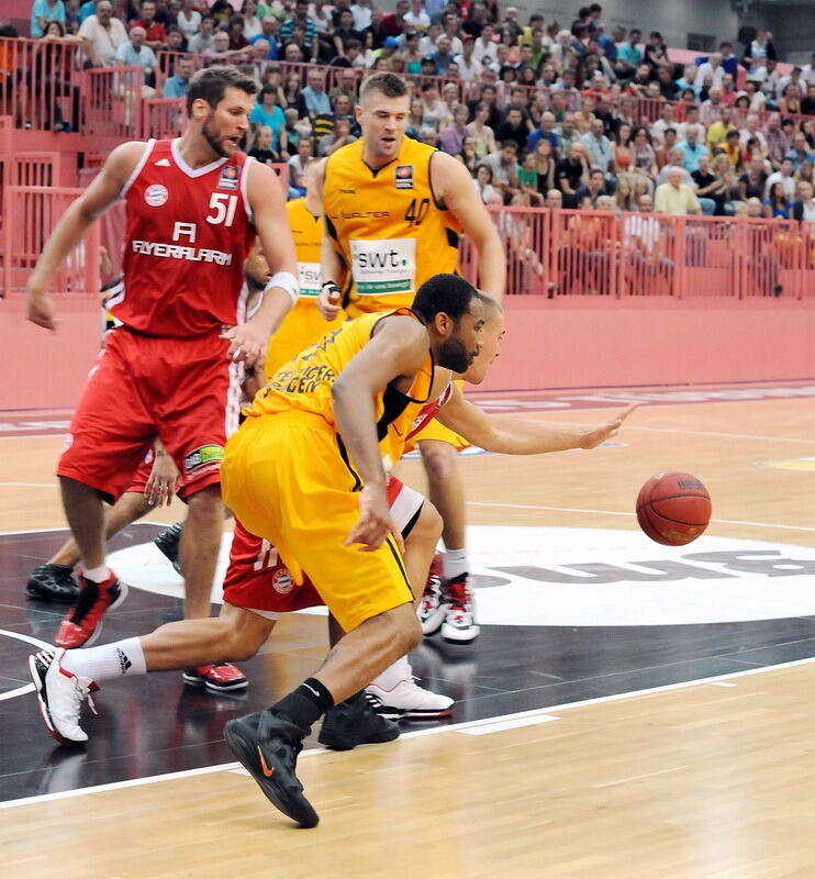 Walter Tiger Tübingen - FC Bayern München 97:82
