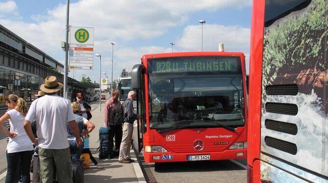 Freitags, sonntags und montags sind die Passagierzahlen am höchsten.