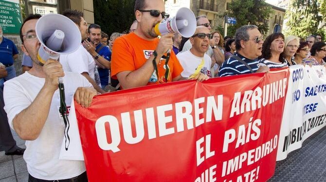 Die Spanier gehen auf die Straße: Überall protestieren sie gegen den harten Sparkurs der Regierung. In südeuropäischen Ländern w