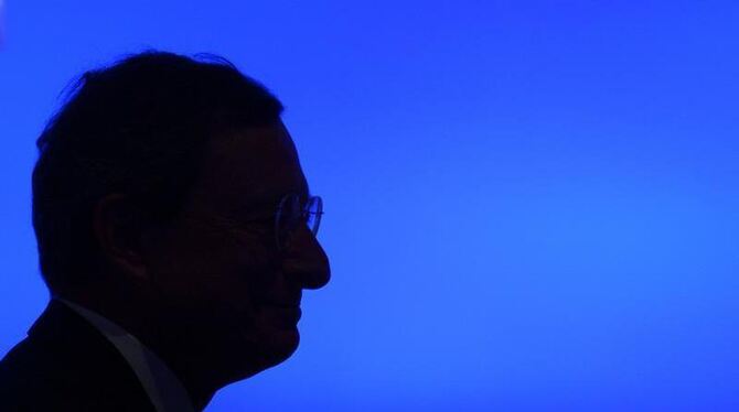 EZB-Präsident Mario Draghi: Sein Institut hat vorerst für Entspannung an den Märkten gesorgt. Foto: Rainer Jensen