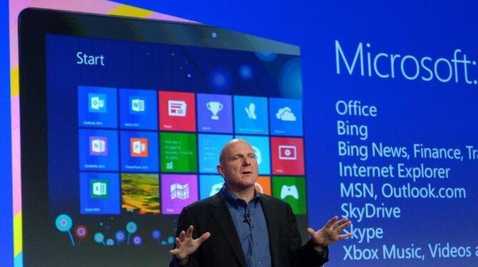 Microsoft-Chef Steve Ballmer stellt Windows 8 in New York vor. Foto: Justin Lane