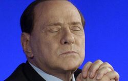 Der frühere italienische Regierungschef Silvio Berlusconi will gegen seine Verurteilung im Prozess um Steuerbetrug und Schwar