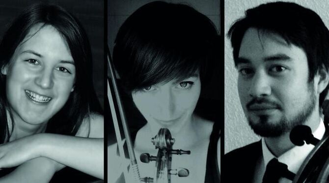 Katharina Schlenker (links) kommt mit ihrem Trio in ihre alte Heimat.  FOTO: PR