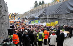 Tunnelanschlag für den Scheibengipfeltunnel