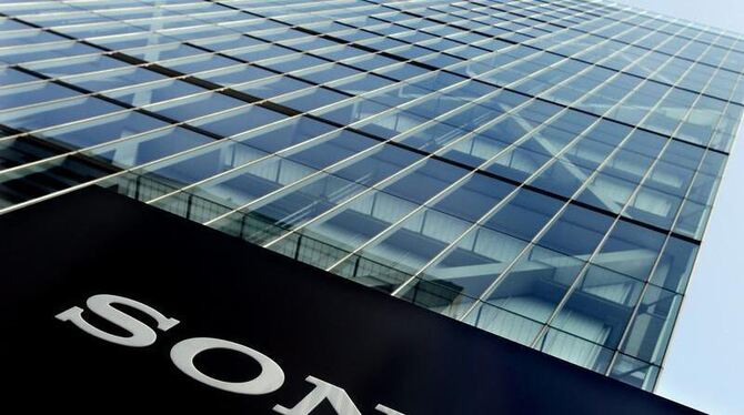 Der Elektronikkonzern Sony will dem Siegeszug von Apple und Samsung auf dem Markt für Smartphones nicht tatenlos mit ansehen.