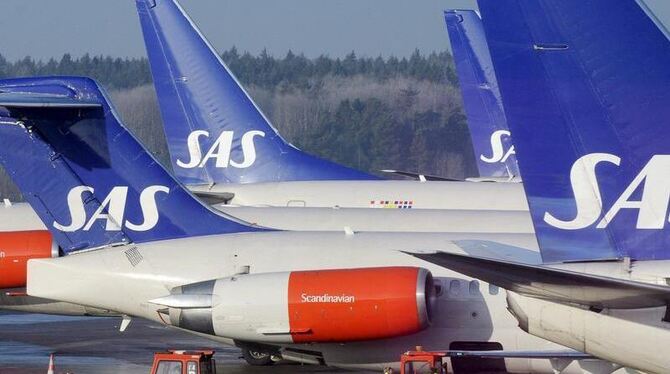 Flugzeuge der SAS auf dem Flughafen Arlanda bei Stockholm. Foto: Johan Nilsson/Archiv