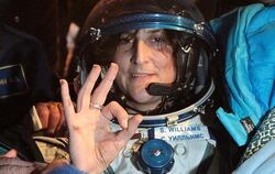 Die US-Astronautin Sunita Williams ist mit ihren Kollegen in Kasachstan gelandet. Foto: Maxim Shipenkov
