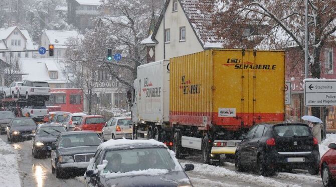 Stau in Bad Urach.